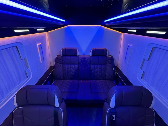 2026 Mercedes-Benz Sprinter, чёрный, 27990000 рублей - вид 28