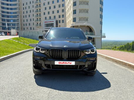 2020 BMW X5 40i IV (G05/G18), чёрный, 6300000 рублей, вид 3
