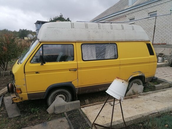 1985 Volkswagen Transporter 4-speed T3, жёлтый, 350000 рублей - вид 6