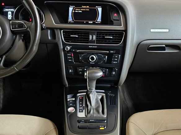 2012 Audi A5 I (8T) Рестайлинг, серый, 1395150 рублей - вид 13