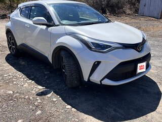 2020 Toyota C-HR I Рестайлинг, белый, 2200000 рублей, вид 4