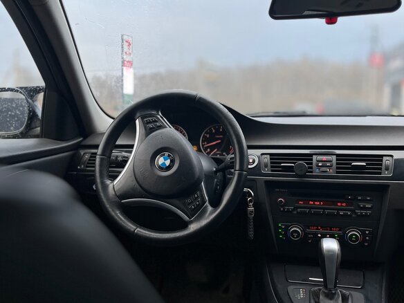 2009 BMW 3 серии 325i V (E90/E91/E92/E93) Рестайлинг, серый, 1200000 рублей - вид 6