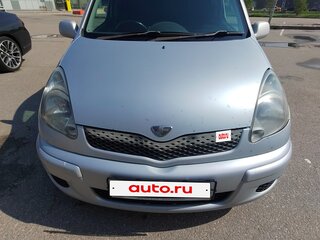 2002 Toyota FunCargo, серый, 319000 рублей, вид 3