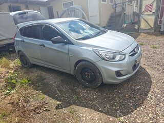 2012 Hyundai Solaris I, серый, 650000 рублей, вид 1