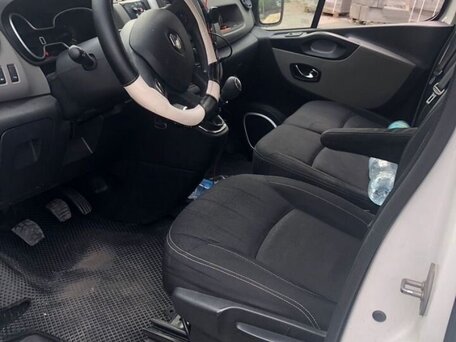 2016 Renault Trafic, белый, 1750000 рублей, вид 4