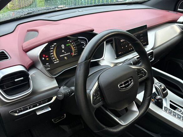2021 Geely Coolray I, синий, 1580000 рублей - вид 22