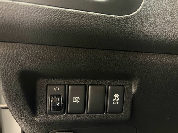 2014 Nissan X-Trail II Рестайлинг, серебристый, 1499000 рублей - вид 7