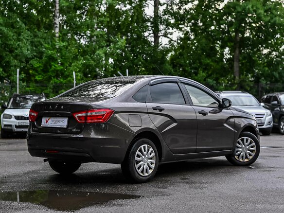 2021 Lada (ВАЗ) Vesta Cross I, коричневый, 840000 рублей - вид 1