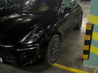 2017 Porsche Macan I, чёрный, 3200000 рублей, вид 1