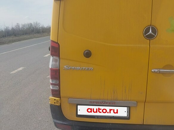 2008 Mercedes-Benz Sprinter, жёлтый, 1800000 рублей - вид 39