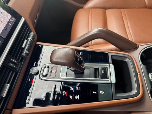 2019 Porsche Cayenne III, чёрный, 6298000 рублей - вид 8