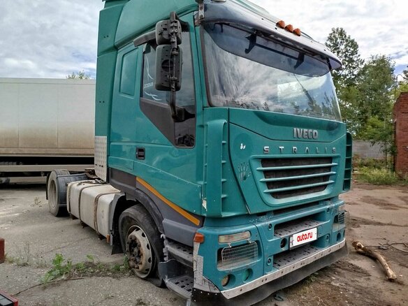 2002 Iveco Stralis, зелёный, 200000 рублей - вид 5