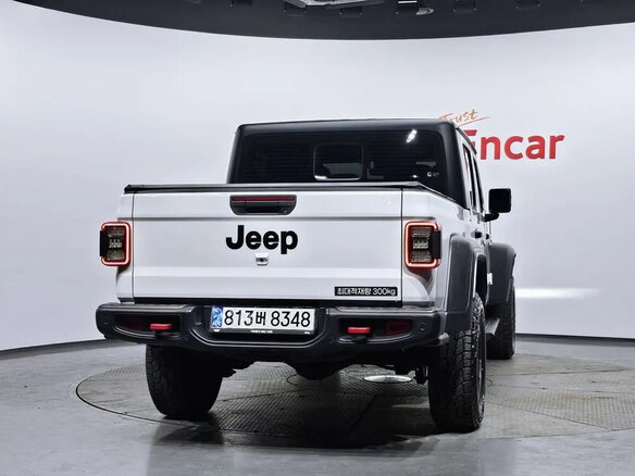 2023 Jeep Gladiator II (JT), белый - вид 2