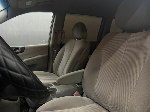 2007 Kia Carnival Grand II, серебристый, 599900 рублей - вид 5