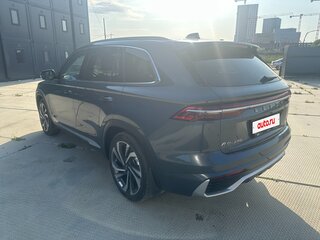 2025 Geely Monjaro I, серый, 4000000 рублей, вид 4