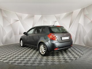 2008 Kia Ceed I, зелёный, 305000 рублей, вид 4