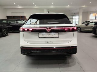 2024 Volkswagen Tiguan L Pro III (China Market), белый, 3878000 рублей, вид 5