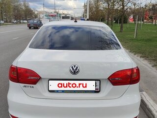 2013 Volkswagen Jetta VI, белый, 800000 рублей, вид 3