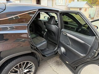 2017 Lexus RX 200t IV, чёрный, 4000000 рублей, вид 3