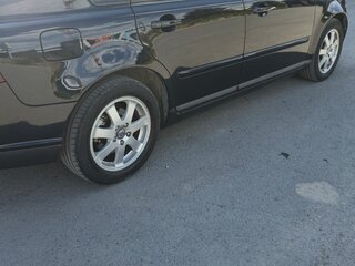 2010 Volvo S40 II Рестайлинг, чёрный, 890000 рублей, вид 4