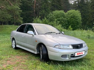 1997 Mitsubishi Carisma I, серебристый, 180000 рублей, вид 3