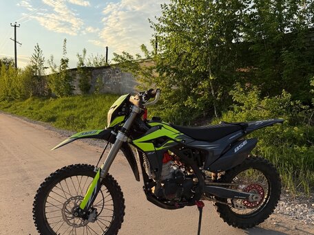 2025 BSE Z7, зелёный, 200000 рублей, вид 4