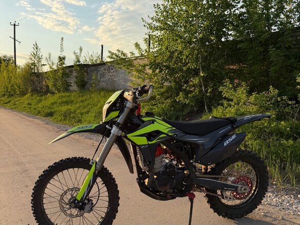 2025 BSE Z7, зелёный, 200000 рублей - вид 3