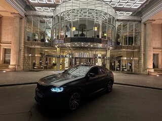 2020 BMW X4 30d II (G02), чёрный, 5200000 рублей, вид 3