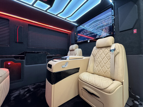 2026 Mercedes-Benz Sprinter, чёрный, 27990000 рублей - вид 28