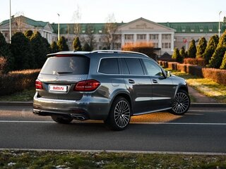 2017 Mercedes-Benz GLS AMG 63 AMG I (X166), серебристый, 4200000 рублей, вид 2