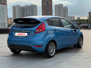 2011 Ford Fiesta Mk6, голубой, 700000 рублей, вид 4