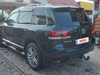 2008 Volkswagen Touareg I Рестайлинг, чёрный, 1400000 рублей, вид 4