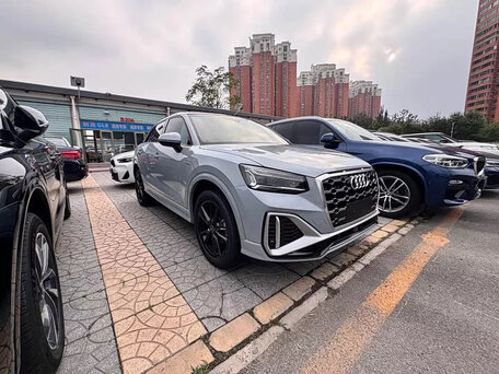 2023 Audi Q2 L 35 TFSI I Рестайлинг, голубой, 1600000 рублей, вид 2