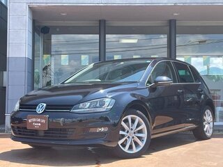 2017 Volkswagen Golf VII, чёрный, 960000 рублей, вид 1