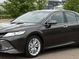 2019 Toyota Camry VIII (XV70), коричневый, 4499000 рублей, вид 2