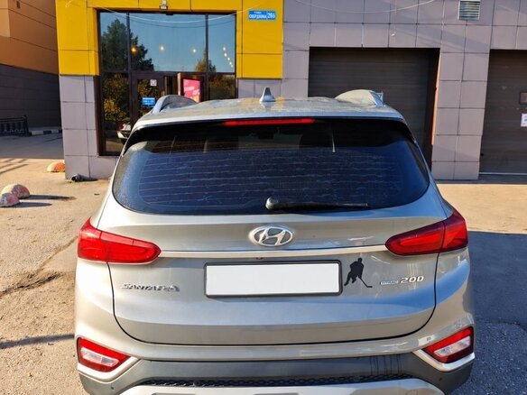 2018 Hyundai Santa Fe IV, серый, 3150000 рублей - вид 5