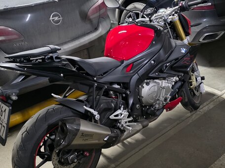 2018 BMW S 1000 R, красный, 1550000 рублей, вид 3