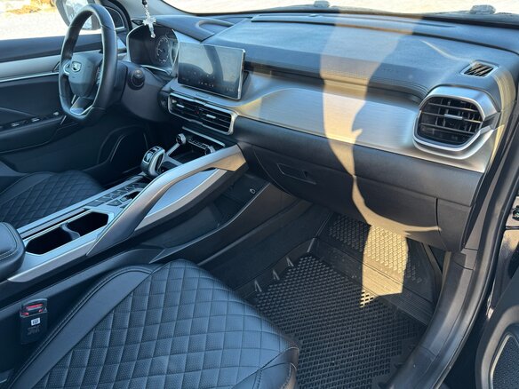 2021 Geely Coolray I, чёрный, 1650000 рублей - вид 6
