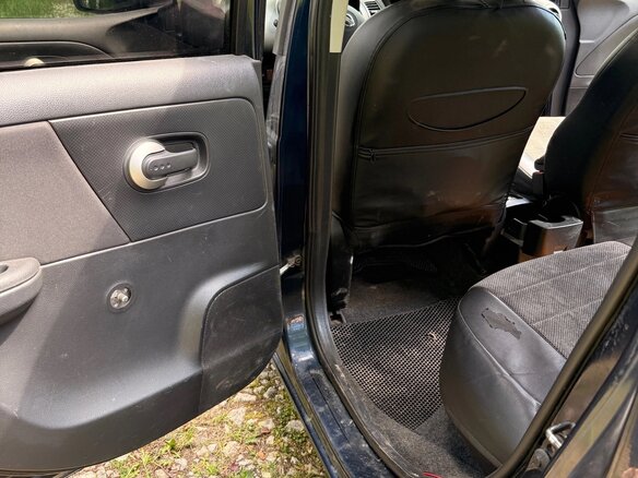 2010 Nissan Note I Рестайлинг, синий - вид 11