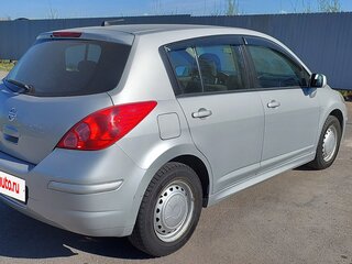 2012 Nissan Tiida I Рестайлинг, серебристый, 1050000 рублей, вид 5