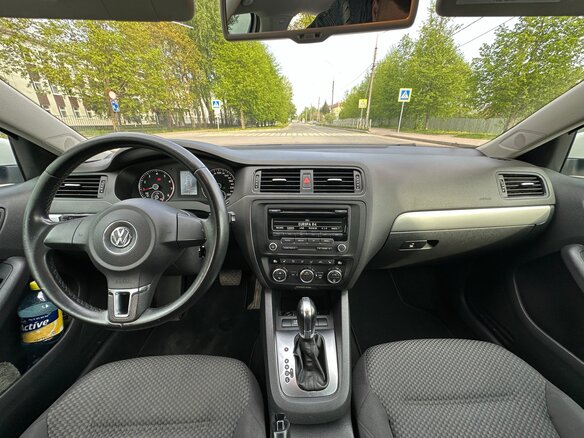 2013 Volkswagen Jetta VI, белый, 1070000 рублей - вид 8