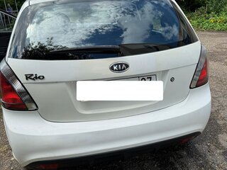 2011 Kia Rio II Рестайлинг, белый, 530000 рублей, вид 3
