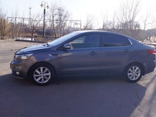 2016 Kia Rio III Рестайлинг, серый, 1000000 рублей, вид 5