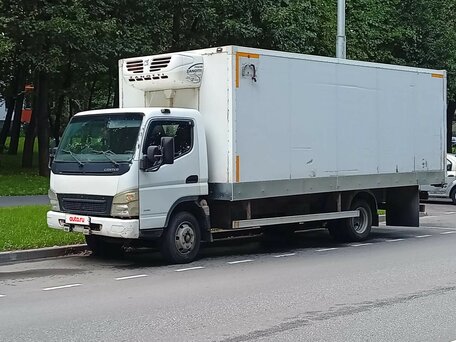 2013 Fuso (Mitsubishi) Canter, белый, 1300000 рублей, вид 3