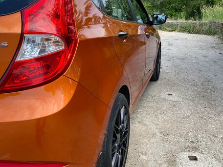2014 Hyundai Solaris I Рестайлинг, оранжевый, 1100000 рублей, вид 3