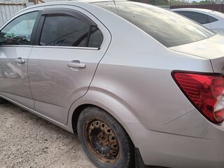 2014 Chevrolet Aveo II, серебристый, 719000 рублей, вид 2