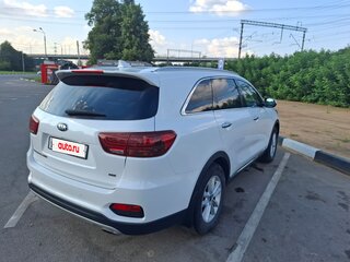 2020 Kia Sorento III Prime Рестайлинг, белый, 2750000 рублей, вид 5