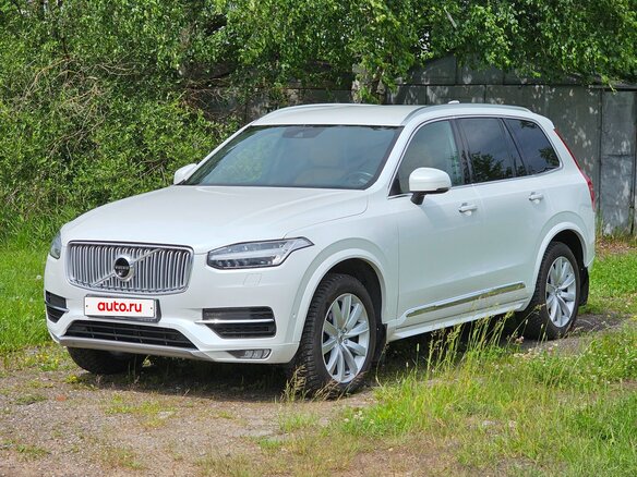 2017 Volvo XC90 II, белый - вид 1