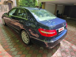 2012 Mercedes-Benz E-Класс 300 IV (W212, S212, C207), синий, 2250000 рублей, вид 3