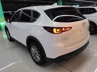 2024 Mazda CX-5 II Рестайлинг, белый, 1979000 рублей, вид 4